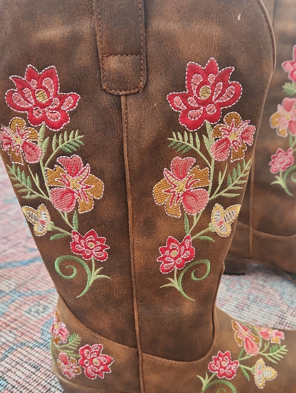*NWT Roper Riley Floral Vintage Cognac Boots 8 - Picture 2 of 5